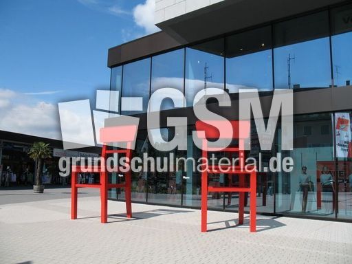 Weil am Rhein Stadt der Stühle 003.jpg